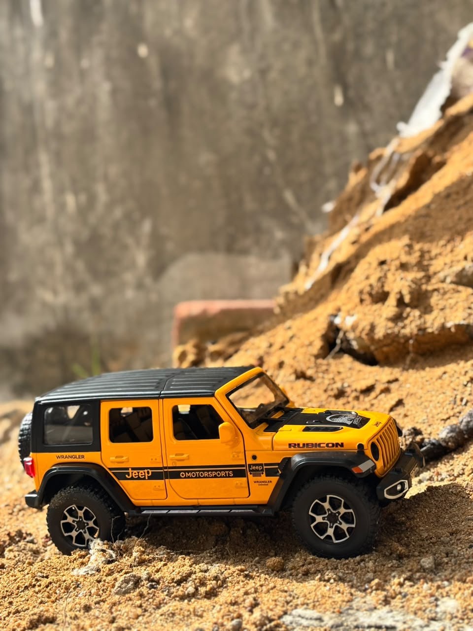 JEEP RUBICON WRANGLER ( DIE-CAST )